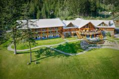 Tyax Lodge & Heliskiing