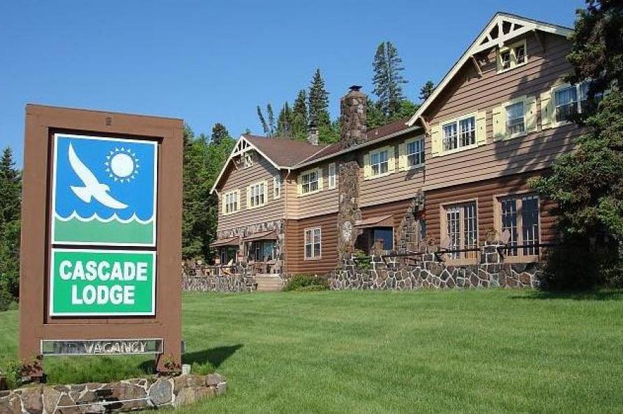 Cascade Lodge