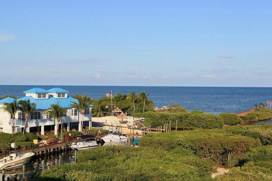 Ocean Pointe Suites at Key Largo